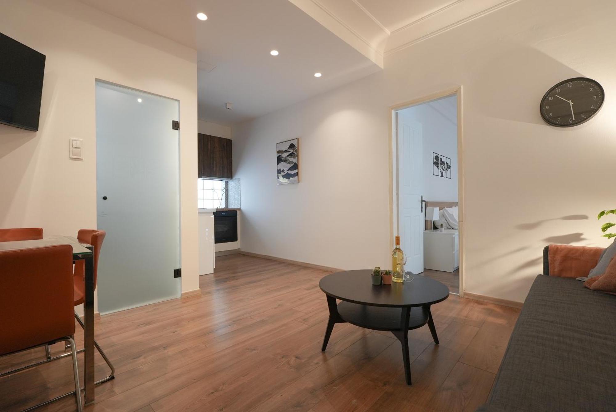 Syntagma Square, 50Sqm Nikis Luxurious Apartment Афины Экстерьер фото